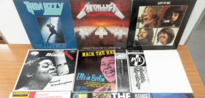 ビートルズ、メタリカの輸入盤など、洋楽のレコード