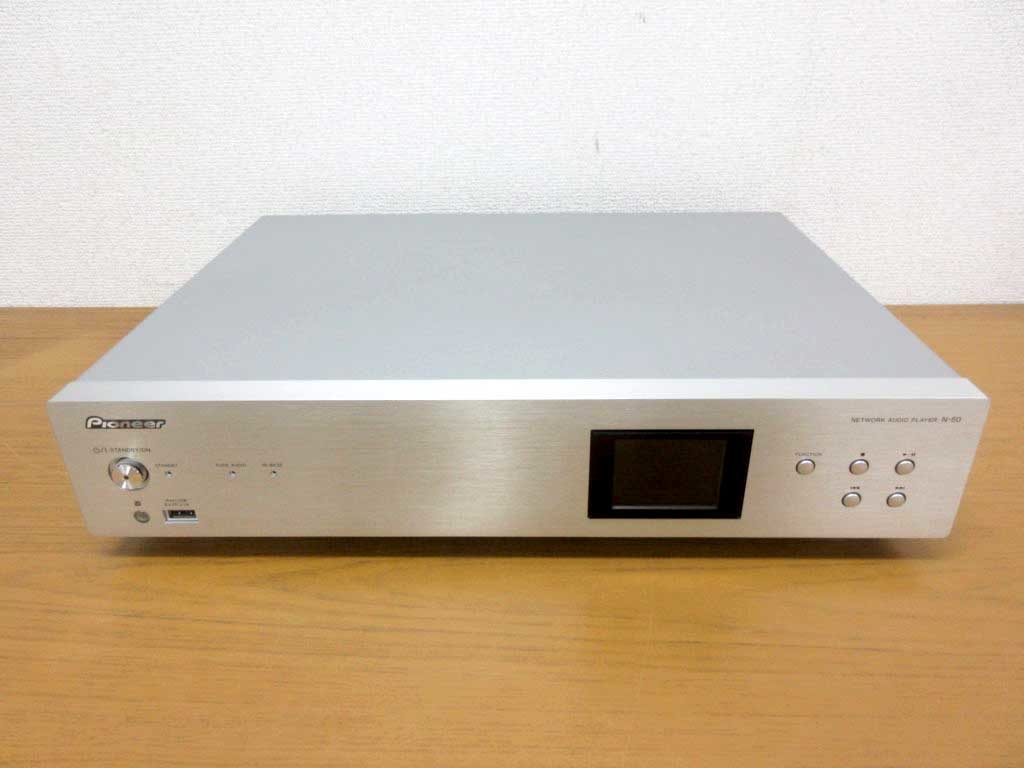 D/Aコンバータ LUXMAN DA-200を高価買取しております