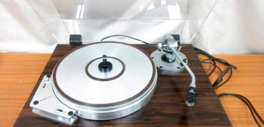 「TU-Field」では、国産メーカー「マイクロ」のレコードプレーヤー「BL-91」を高価買取しております