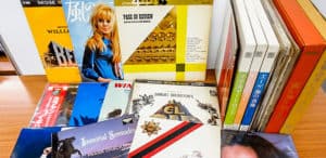イージーリスニング、スクリーンミュージック、映画音楽、邦楽、歌謡曲、サウンドトラックのレコードを買い取りしております