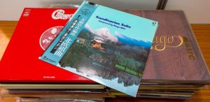 大阪のレコード買取専門店「TU-Field」では、積極的にシカゴなど洋楽ロックの中古レコードを高価買い取りしております