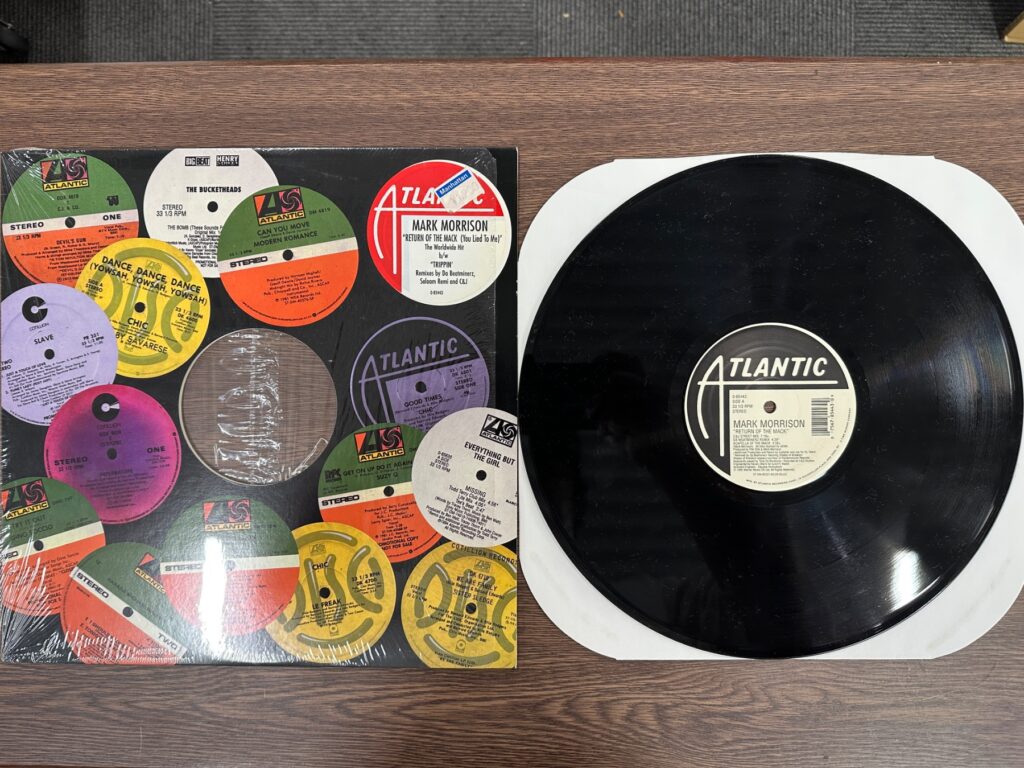 レコードのジャケットと盤面の査定用写真